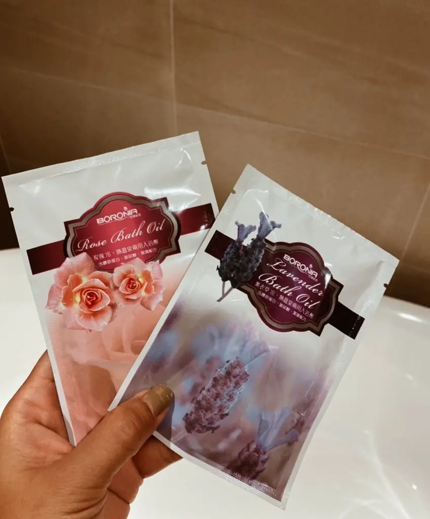 (2-4人包棟首選)樓中樓 席夢思 冷暖氣 套房－附私人免治 浴缸衛浴