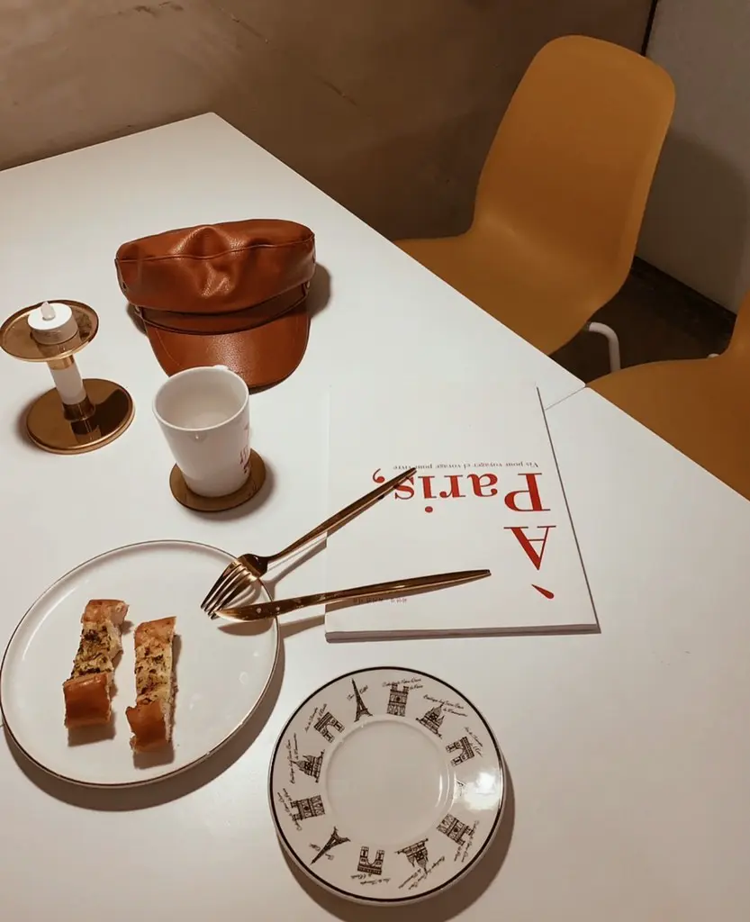 (2-4人包棟首選)樓中樓 席夢思 冷暖氣 套房－附私人免治 浴缸衛浴