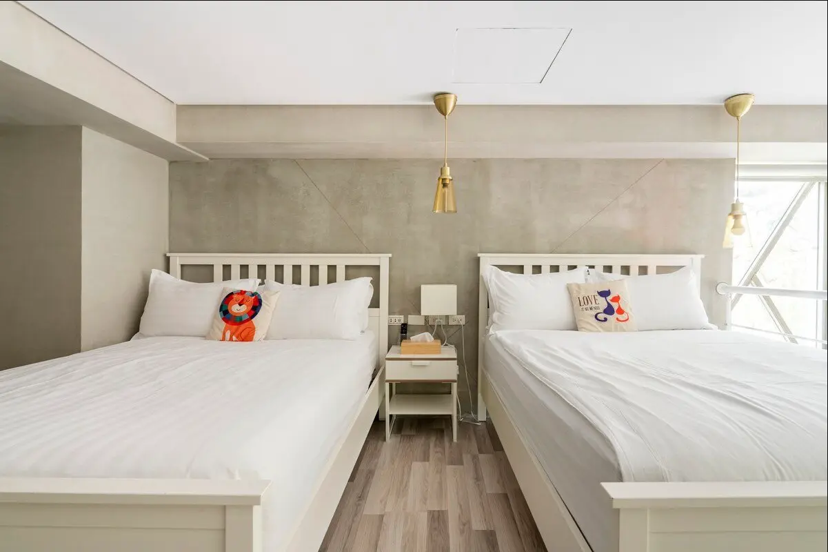 (2-4人包棟首選)樓中樓 席夢思 冷暖氣 套房－附私人免治 浴缸衛浴