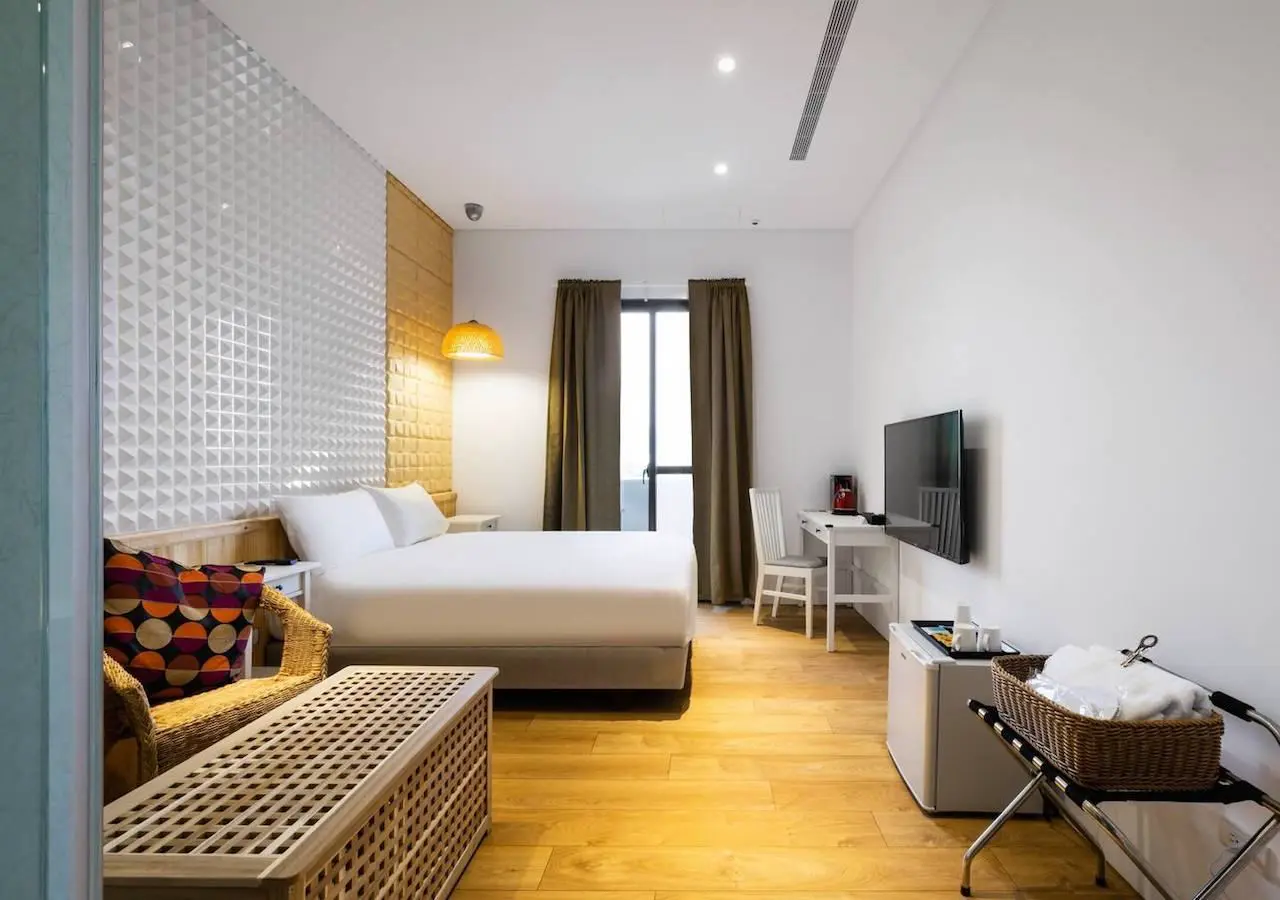 豪華 席夢思 電梯套房 －附私人 免治衛浴