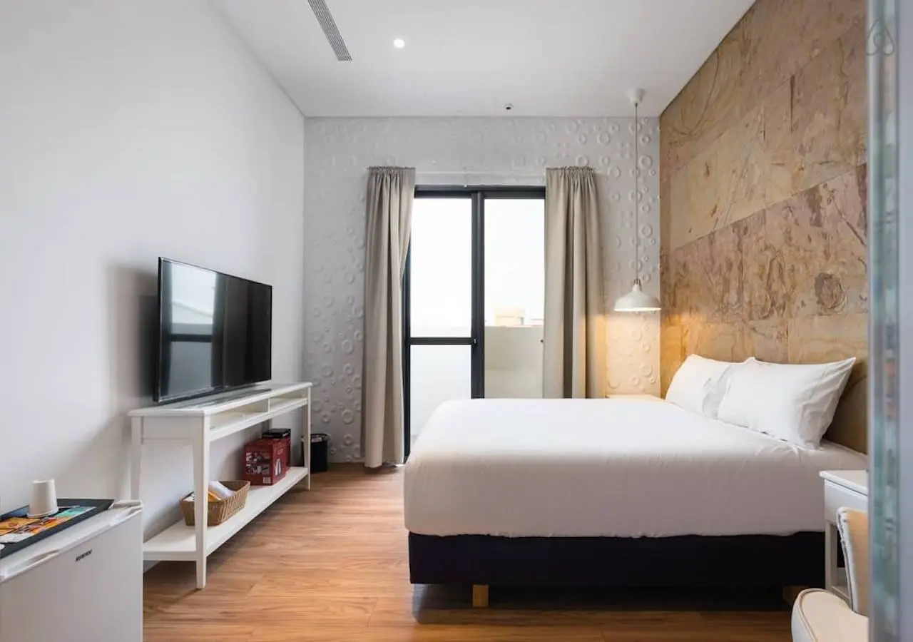 豪華 席夢思 電梯套房 －附私人 免治衛浴